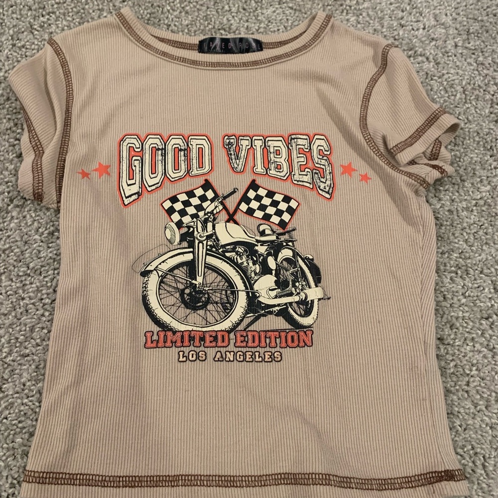 Forever 21 Tan and Orange Short Sleeve Tee with Graphic Design